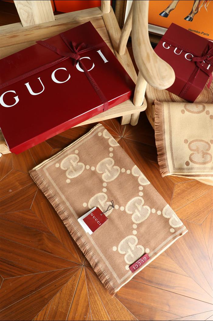 2026116111638415 380